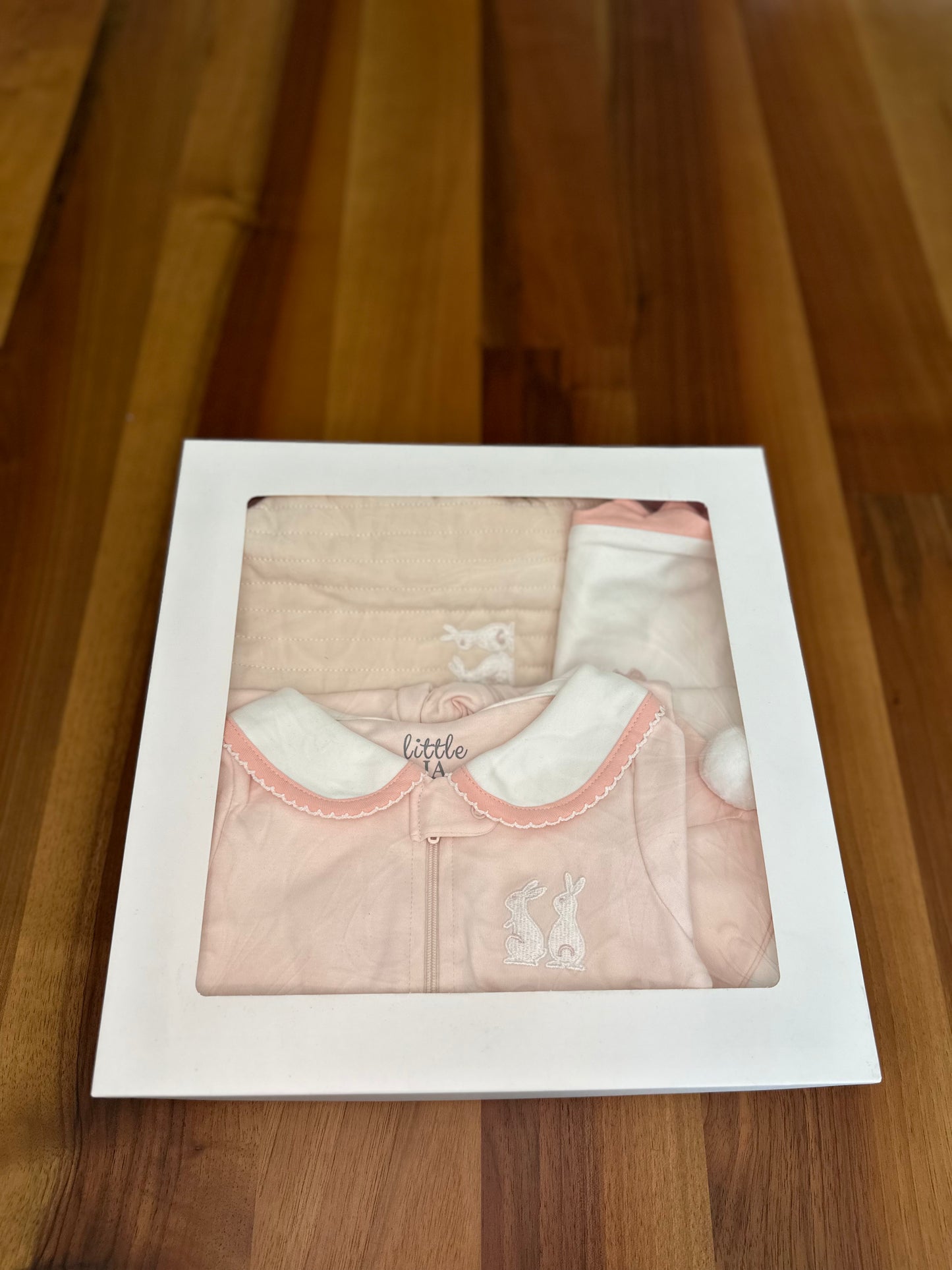 Bunny Essentials Little IA Gift Set