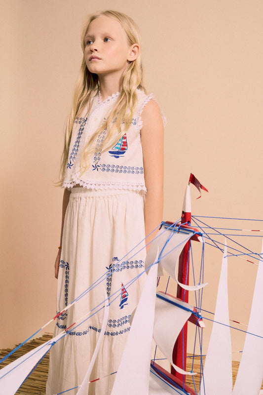 Barcos Embroidered Maison Mangostan Skirt Set