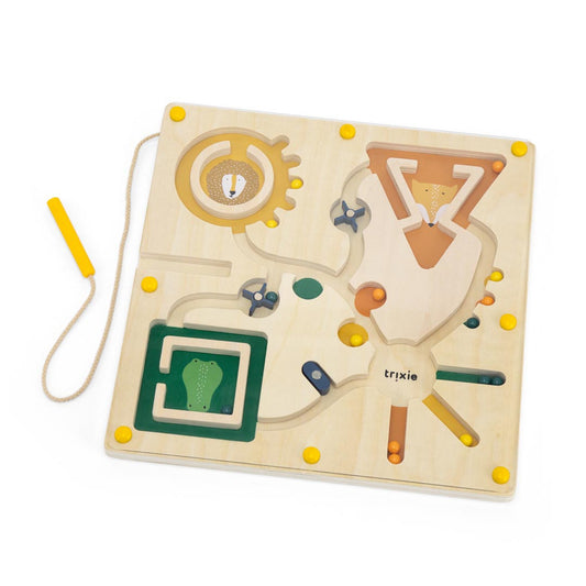 Wooden Trixie Magnetic Maze