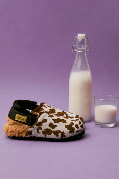 Almond Cow Maison Mangostan Shoes