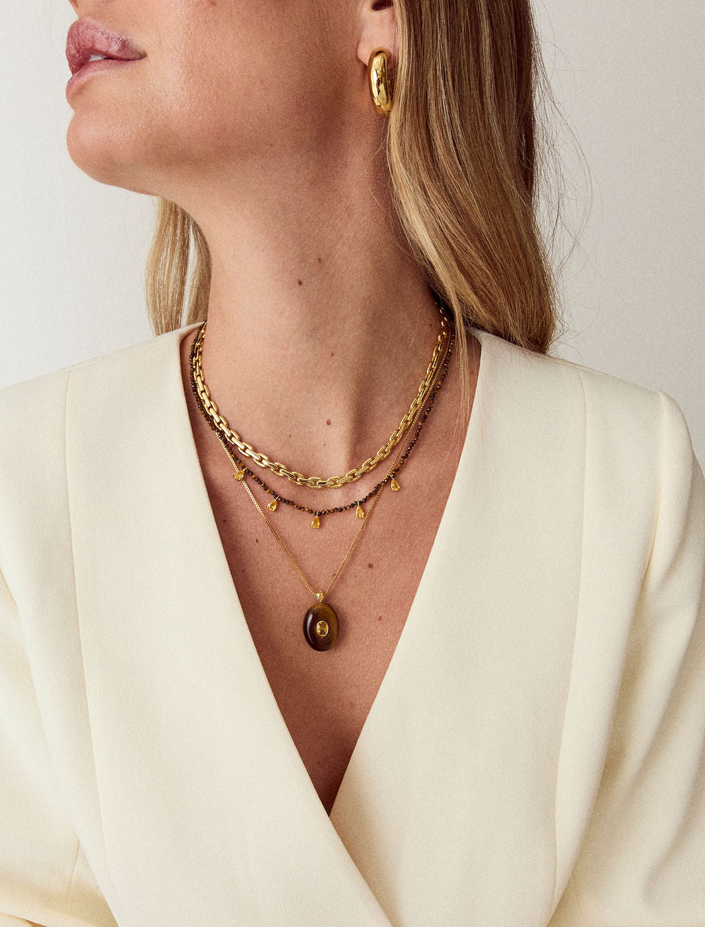 Oval Stone Talis Chains Pendant Necklace