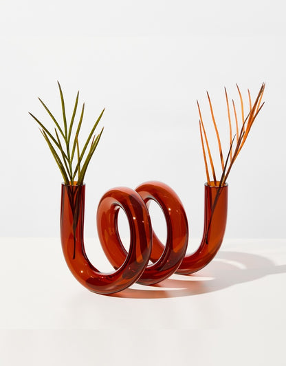 Curly House of Nunu Vase